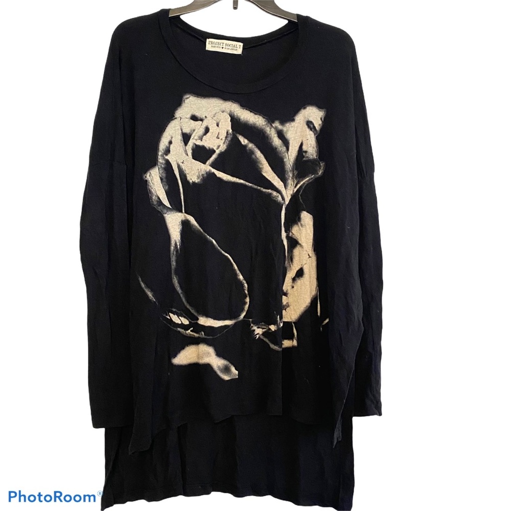 Black Rose Graphic Long Sleeve